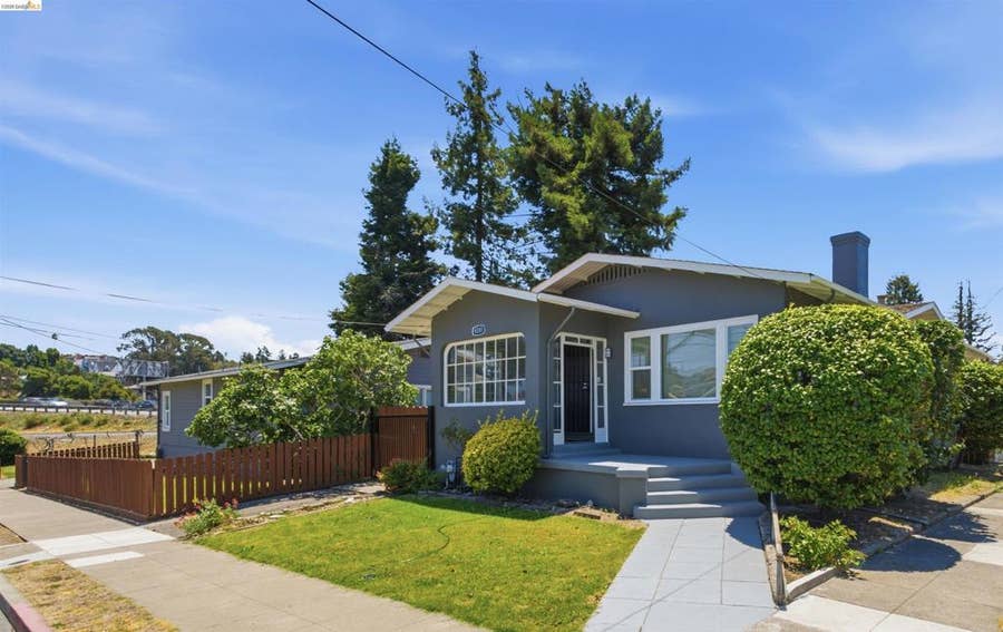 Property photo for 4203 Redding, Oakland, CA