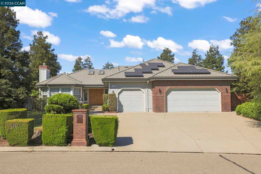 Property photo for 4321 Gold Run Dr, Oakley, CA