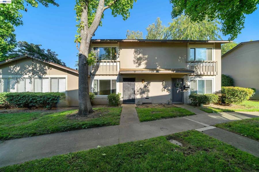 Property photo for 8848 La Riviera Dr, #B, Sacramento, CA