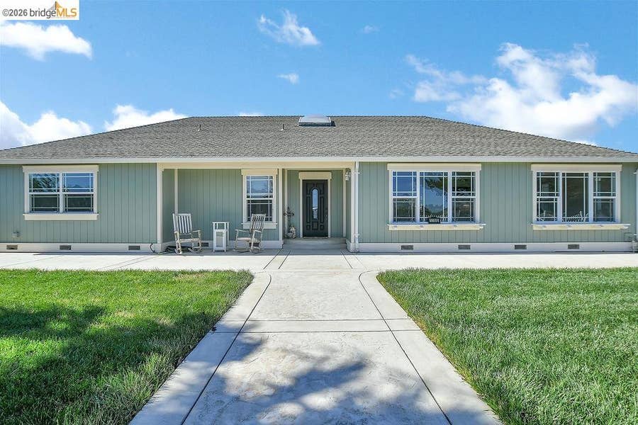Property photo for 1700 Eureka Ave, Brentwood, CA