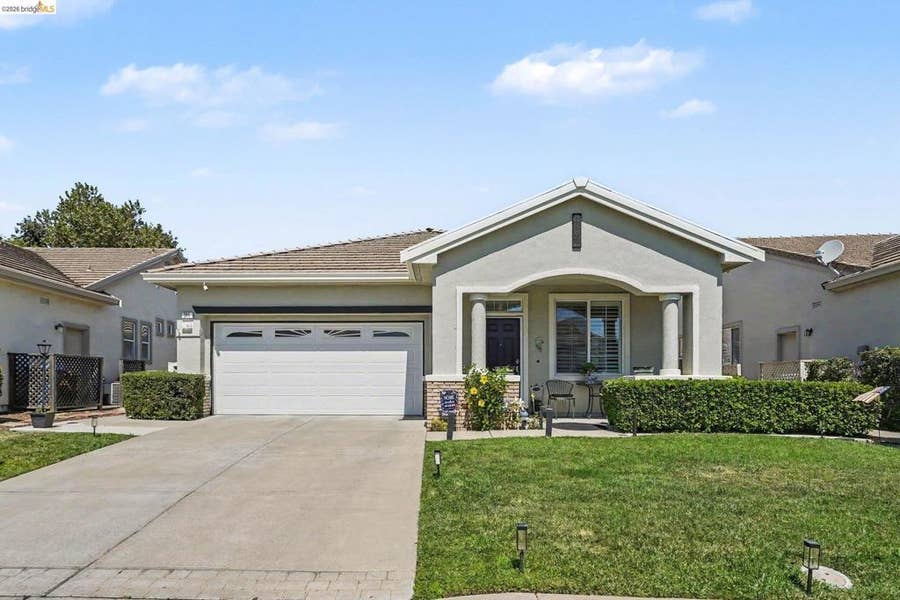 Property photo for 311 Upton Pyne Dr, Brentwood, CA