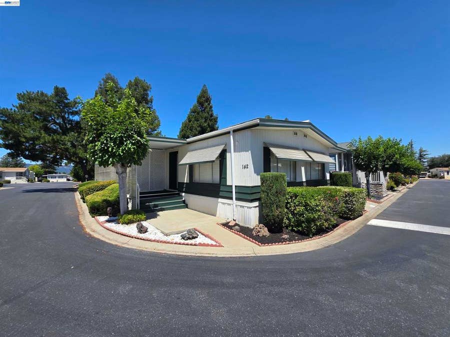 Property photo for 3231 Vineyard Ave, Pleasanton, CA