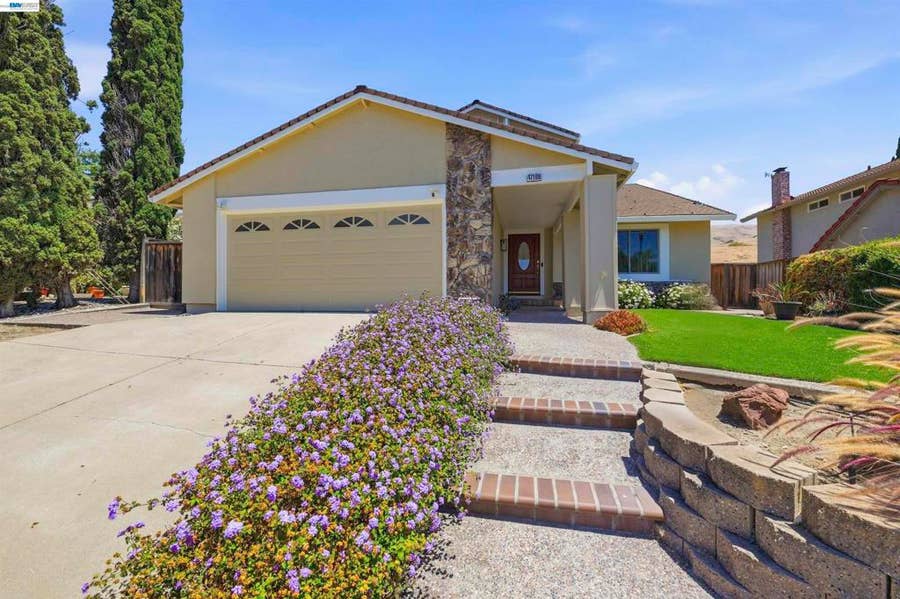 Property photo for 47108 Yucatan Dr, Fremont, CA