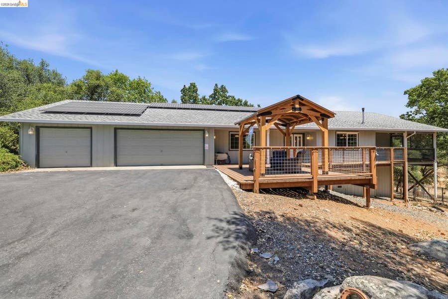 Property photo for 18223 Hershey Rd, Tuolumne, CA