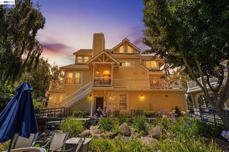 Property photo for 316 E 2nd St., Benicia, CA