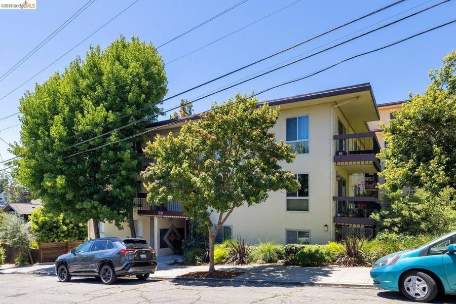 Property photo for 551 Jean St, #309, Oakland, CA
