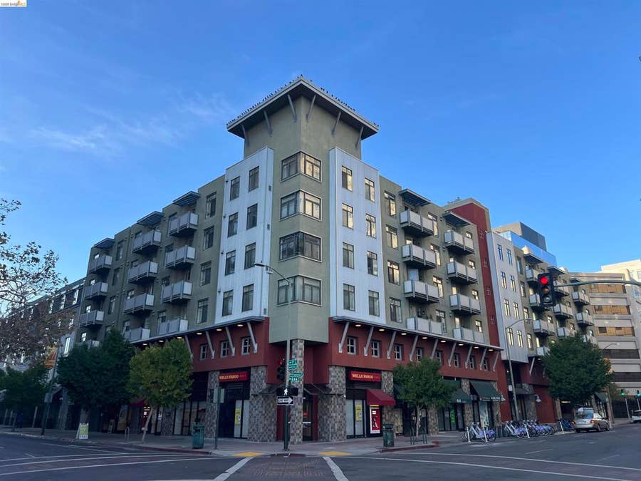 Property photo for 989 Franklin Street, #307, Oakland, CA