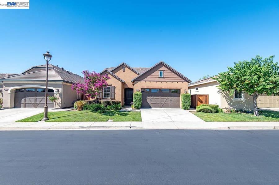 Property photo for 1033 Malbec Ln, Brentwood, CA