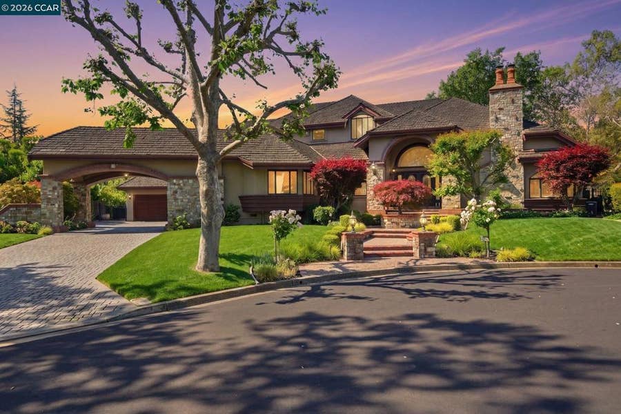 Property photo for 51 Red Cypress Ct, Danville, CA