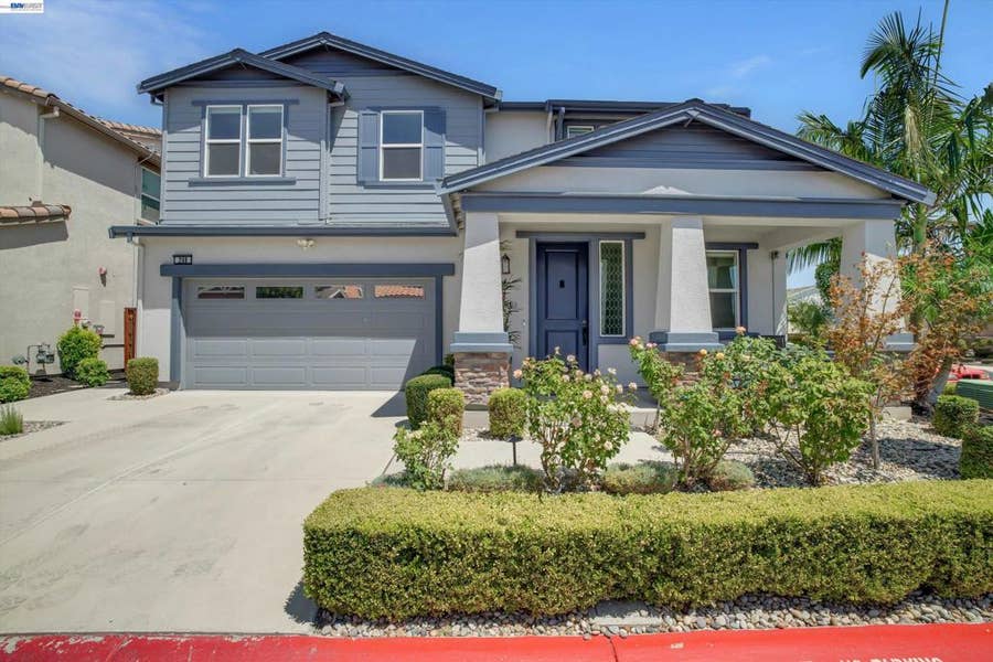 Property photo for 208 Halloran Ct, Brentwood, CA