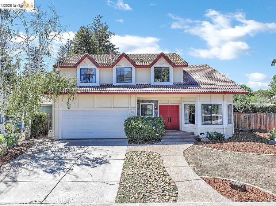 Property photo for 1400 Valencia Ct, Brentwood, CA