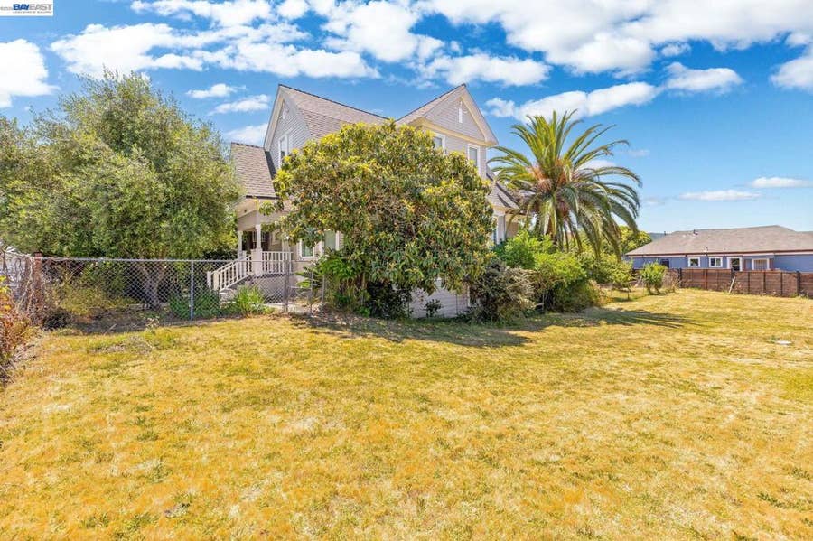Property photo for 2207 E 21St St, Oakland, CA