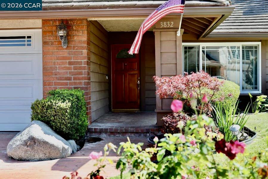 Property photo for 3832 Lesser Dr, Thousand Oaks, CA