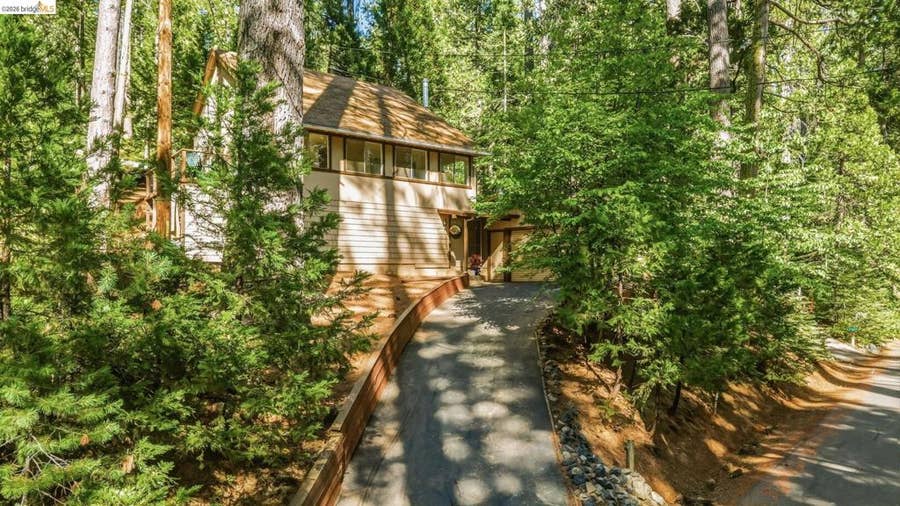 Property photo for 25417 David Dr, Long Barn, CA