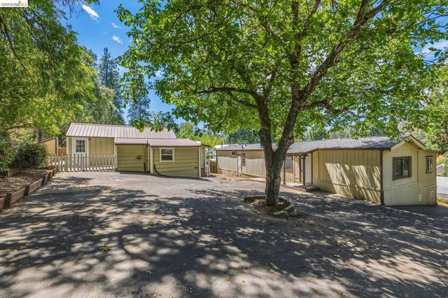 Property photo for 18763 Foote St, Groveland, CA