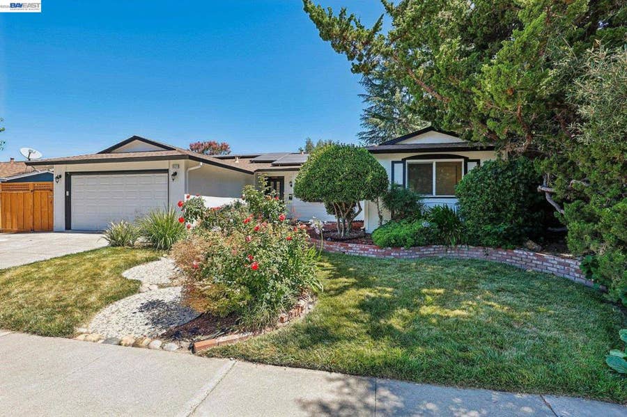 Property photo for 1621 Harvest Rd, Pleasanton, CA