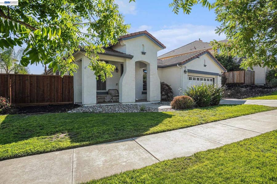 Property photo for 355 Pebble Beach Dr, Brentwood, CA
