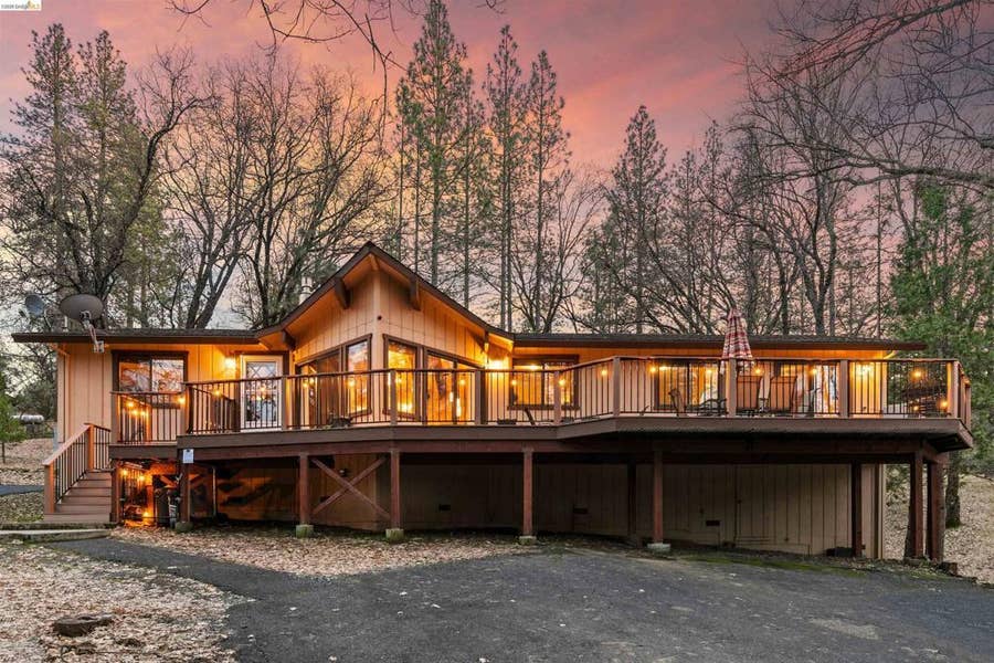 Property photo for 19749 Pine Mountain Dr., Groveland, CA