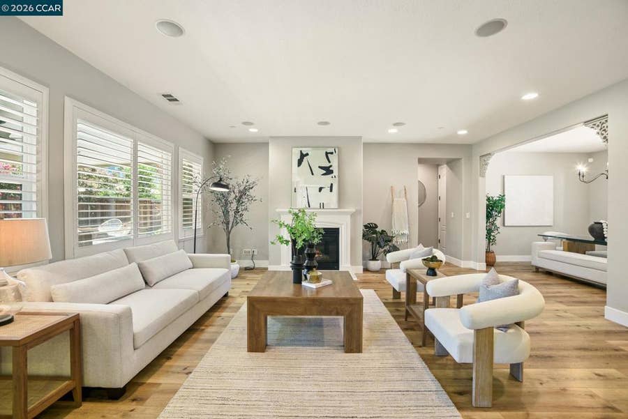 Property photo for 1390 Springdale Ct., Brentwood, CA