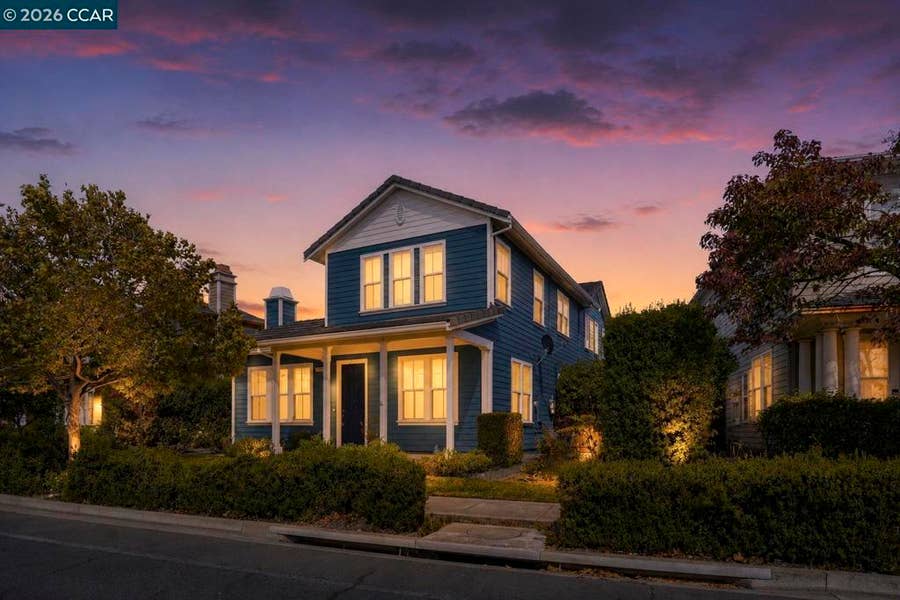 Property photo for 1026 Flagship Dr, Vallejo, CA