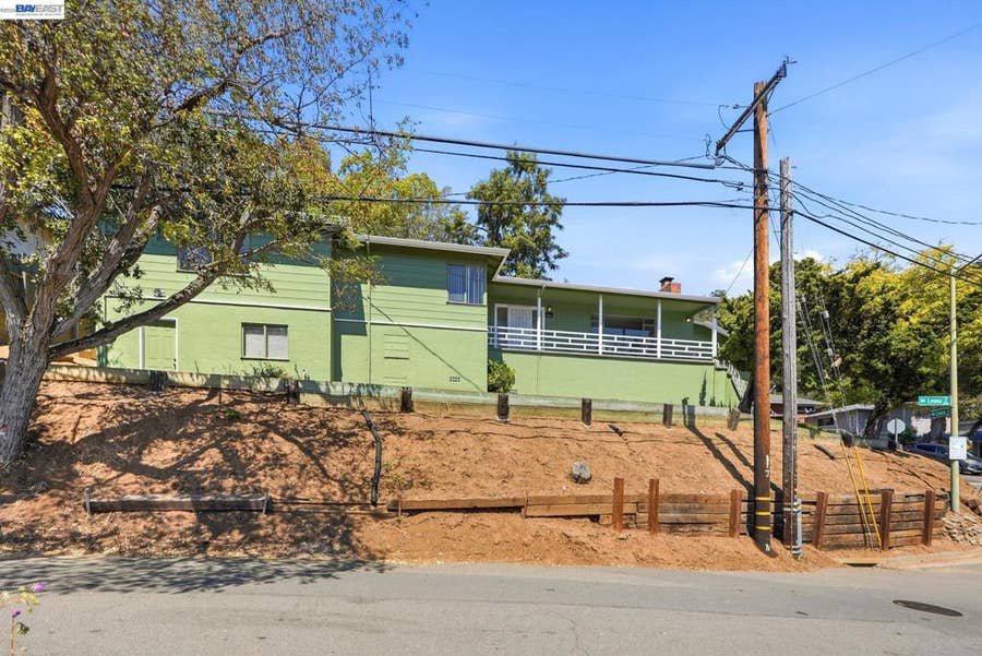 Property photo for 5760 Leona St, Oakland, CA