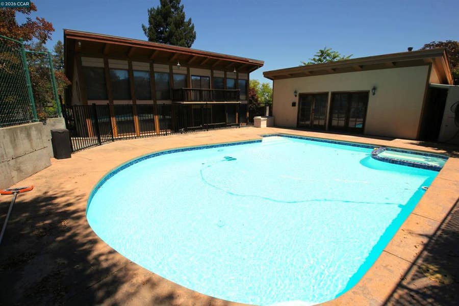 Property photo for 159 Ironwood Dr, Pacheco, CA