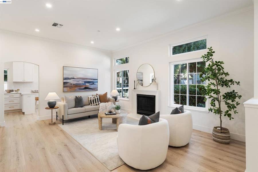 Property photo for 5740 Belleza Dr, Pleasanton, CA