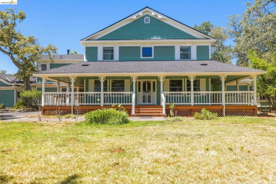 Property photo for 17732 Saddle Dr, Tuolumne, CA