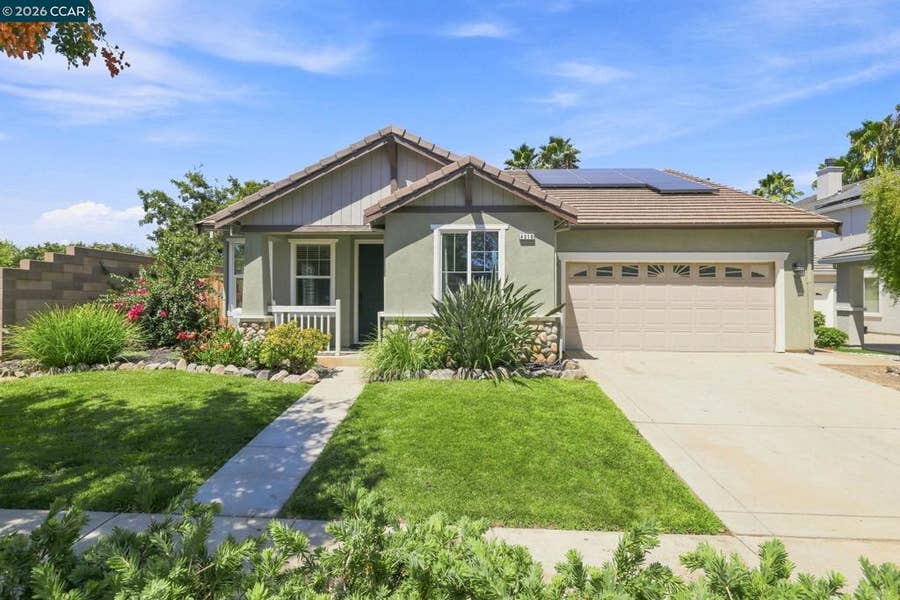 Property photo for 4519 Carnegie Ln, Brentwood, CA