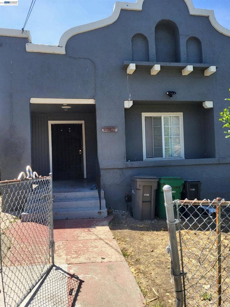 Property photo for 2137 E 27th, Oakland, CA