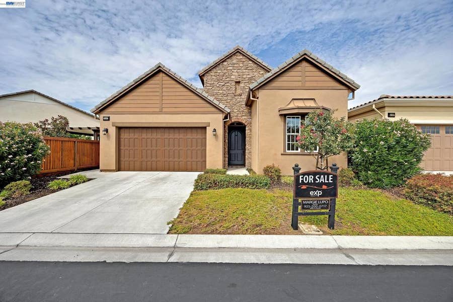 Property photo for 2107 Rioja Way, Brentwood, CA
