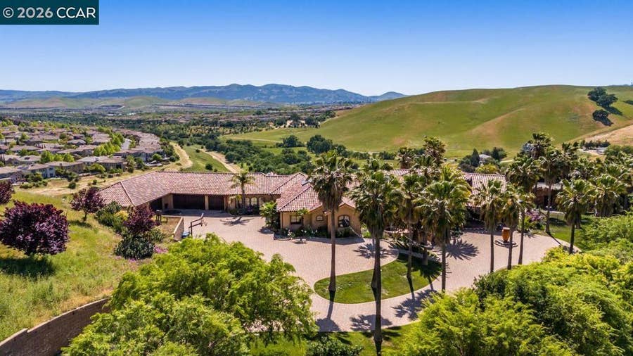 Property photo for 1615 Lawrence Rd, Danville, CA