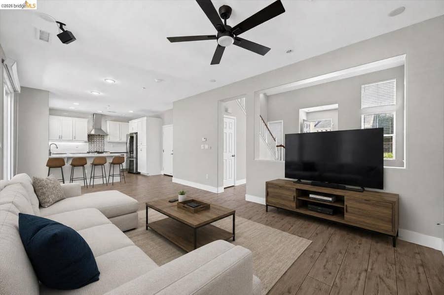 Property photo for 463 Blue Flax Ct, Brentwood, CA