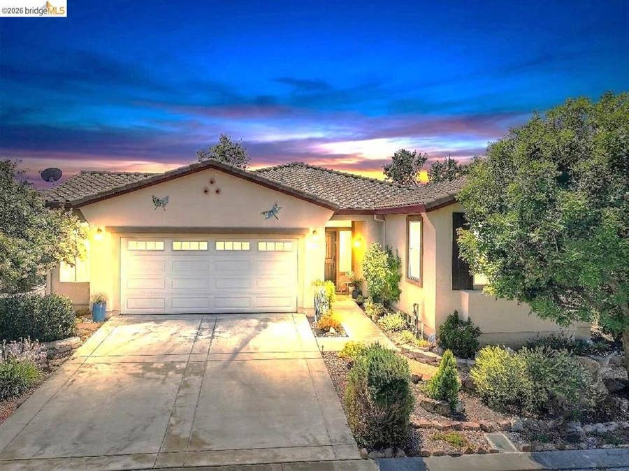Property photo for 609 Twin Lakes Ln, Rio Vista, CA