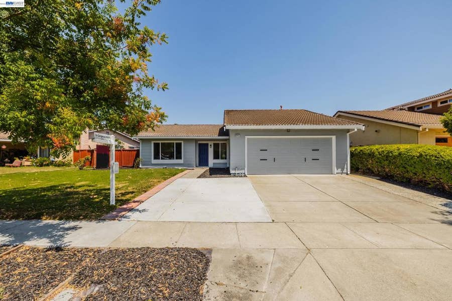 Property photo for 33457 Caliban Dr, Fremont, CA