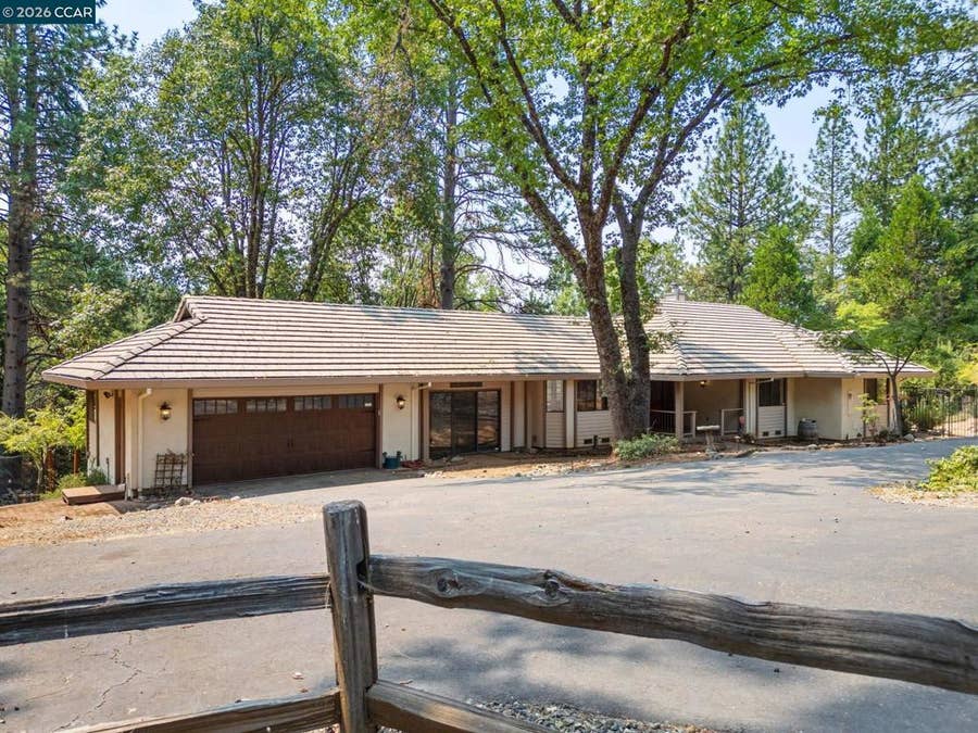 Property photo for 4710 Colorado Ct, Camino, CA