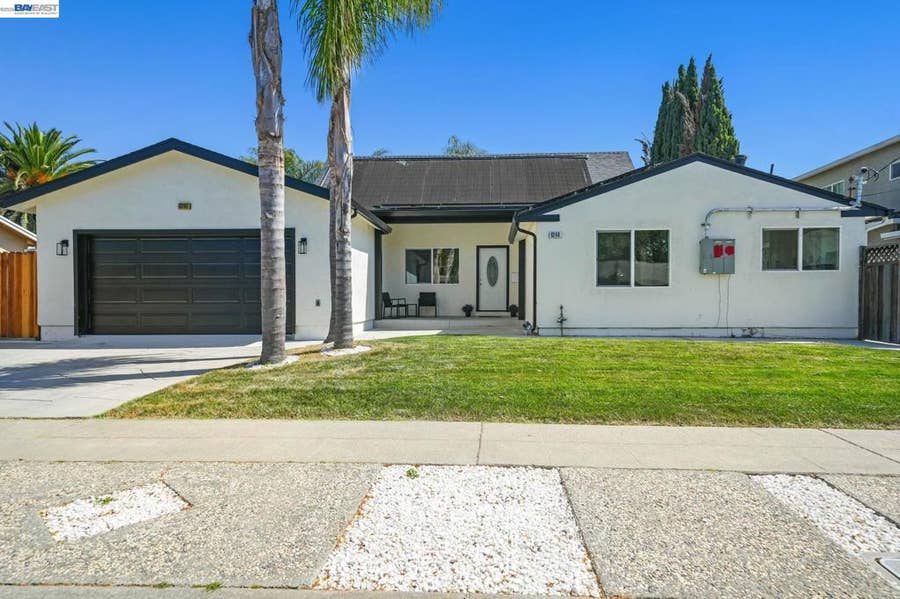 Property photo for 6242 Montcalm Ave, Newark, CA