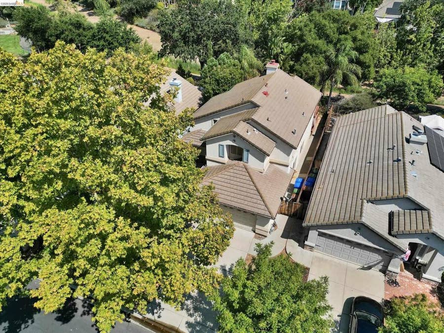 Property photo for 550 Apple Hill Dr, Brentwood, CA