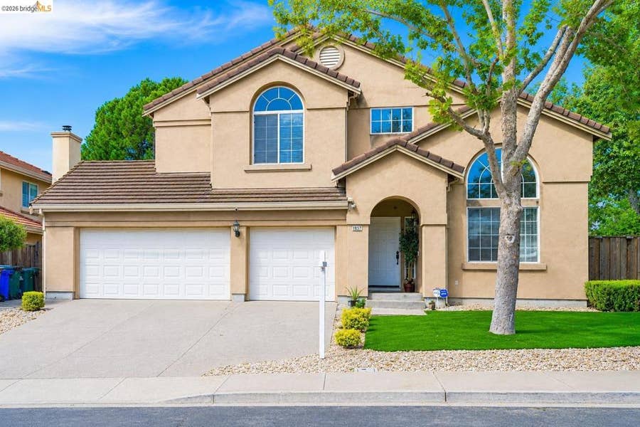 Property photo for 1937 Paradise Peak Ct, Antioch, CA