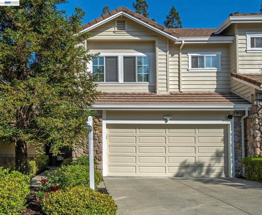 Property photo for 210 Wood Valley Pl, Danville, CA