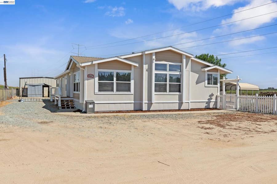 Property photo for 4437 W Grayson, Modesto, CA
