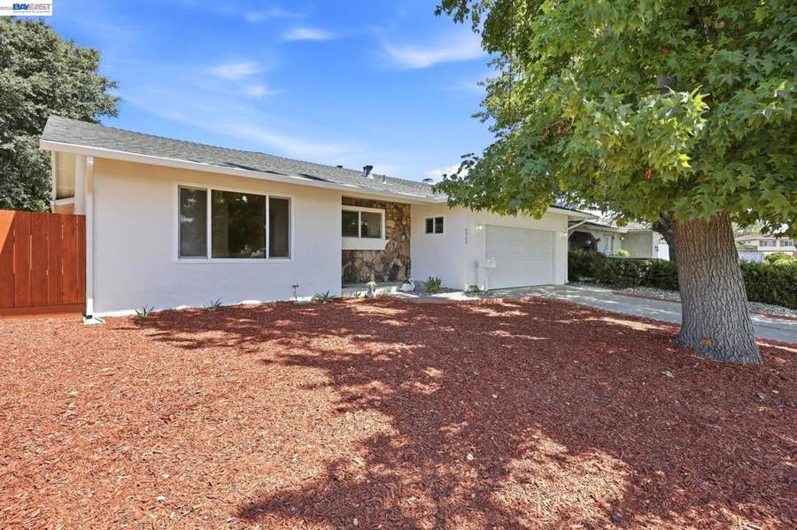 Property photo for 6963 Portage Rd, Dublin, CA