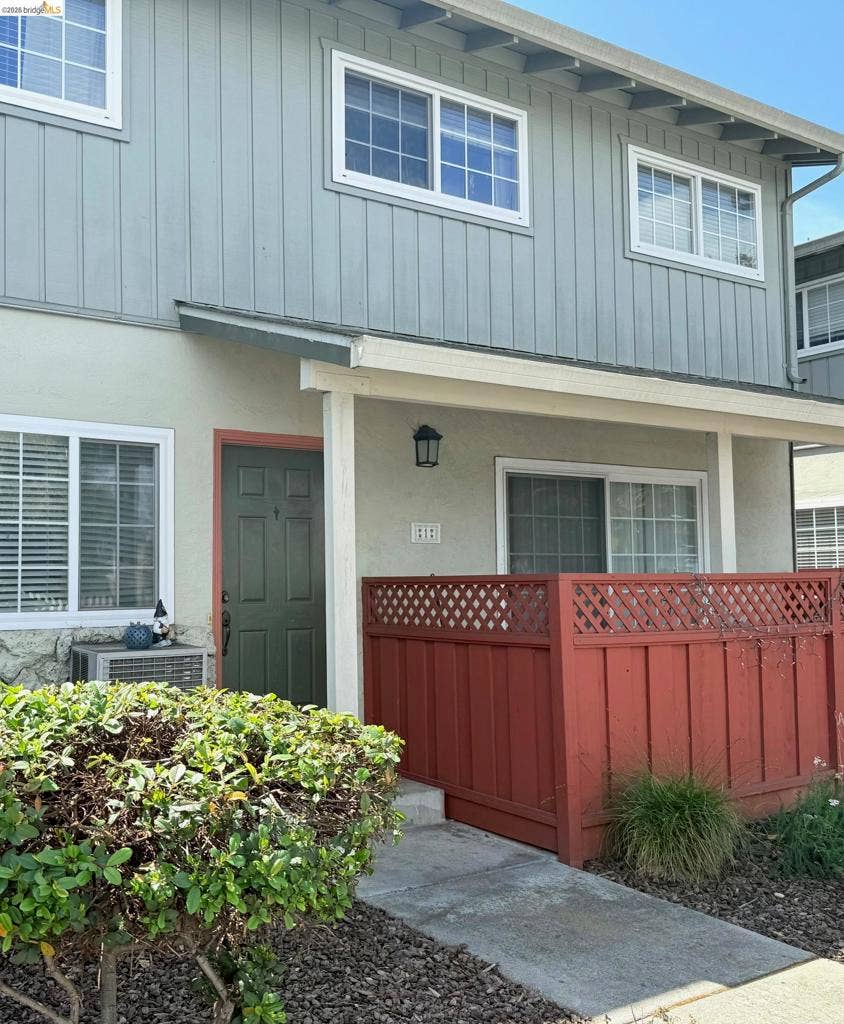 Property photo for 650 Fargo Ave, #1, San Leandro, CA