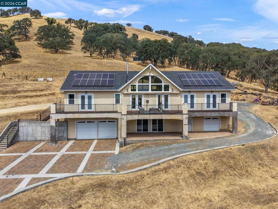 Property photo for 1740 Curry Canyon Rd, Clayton, CA