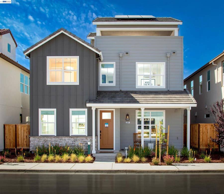 Property photo for 386 Caspian Way, Napa, CA