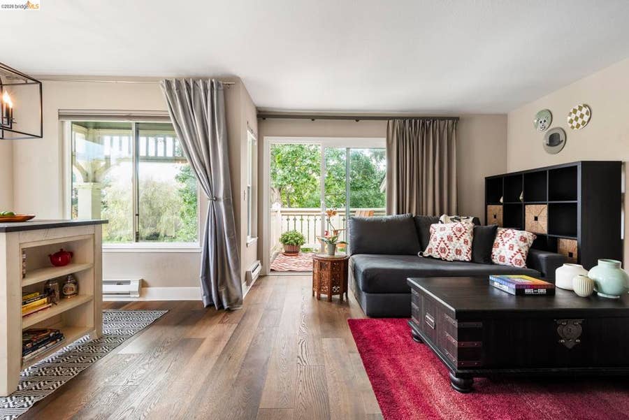 Property photo for 122 Lakeshore Ct, Richmond, CA