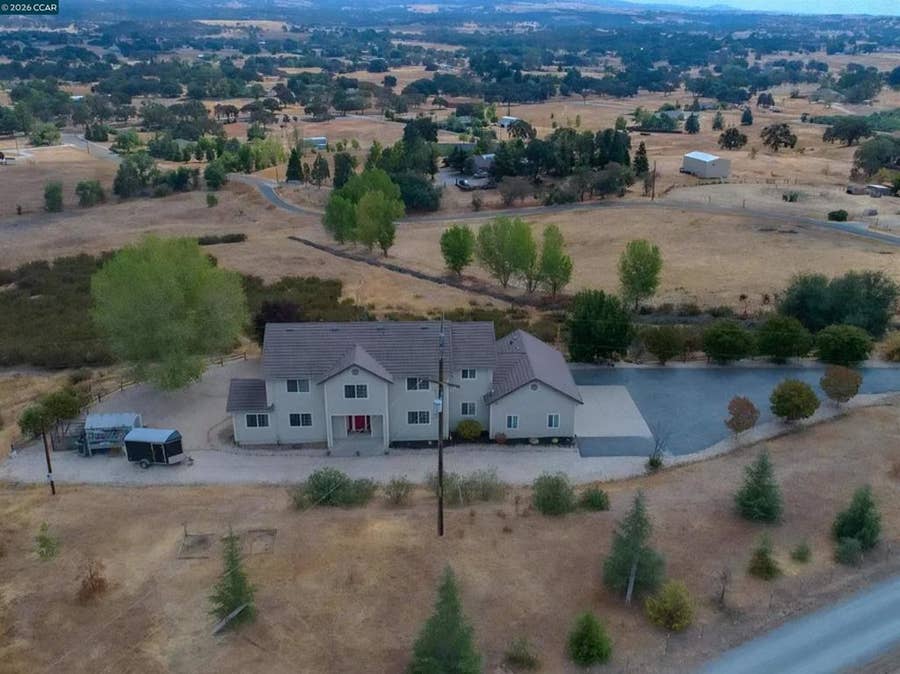 Property photo for 426 Sheris Place, Valley Springs, CA