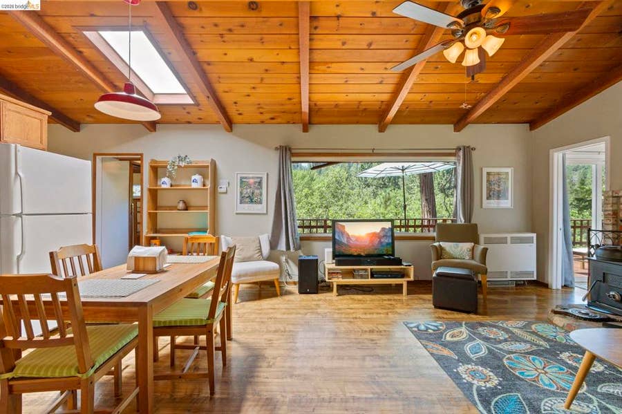 Property photo for 21815 Confidence Rd, Twain Harte, CA