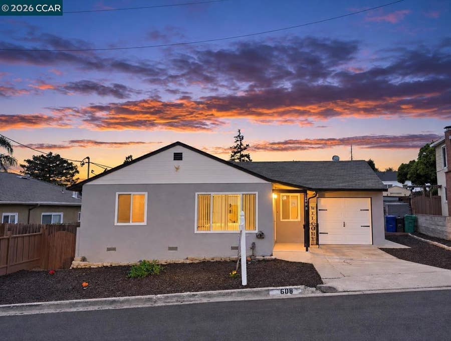 Property photo for 608 Sonoma Ave, Rodeo, CA