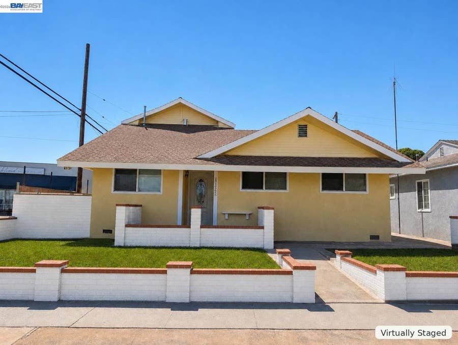 Property photo for 4125 Los Coyotes Diagonal, Lakewood, CA